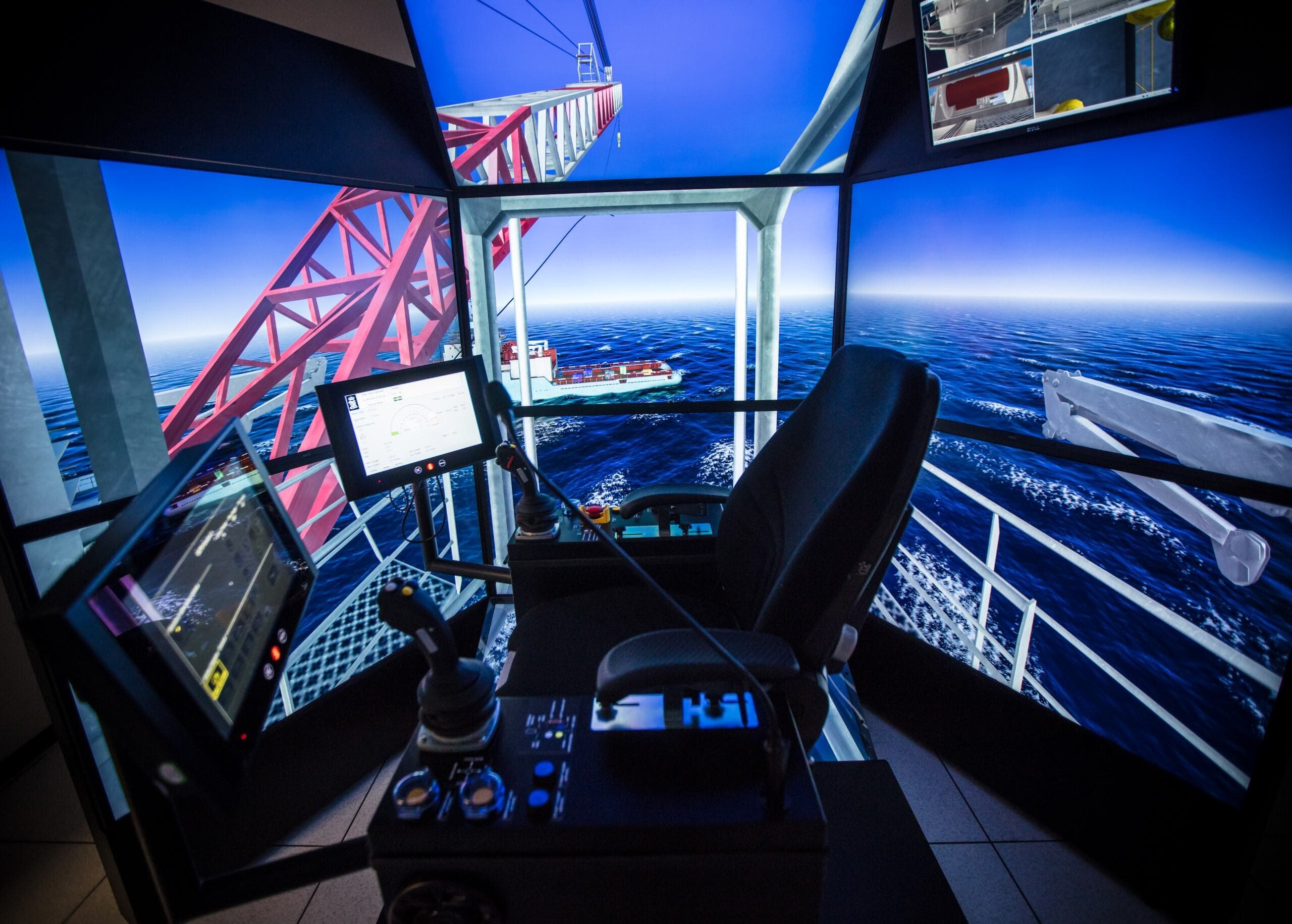 Crane simulator at Maersk Training