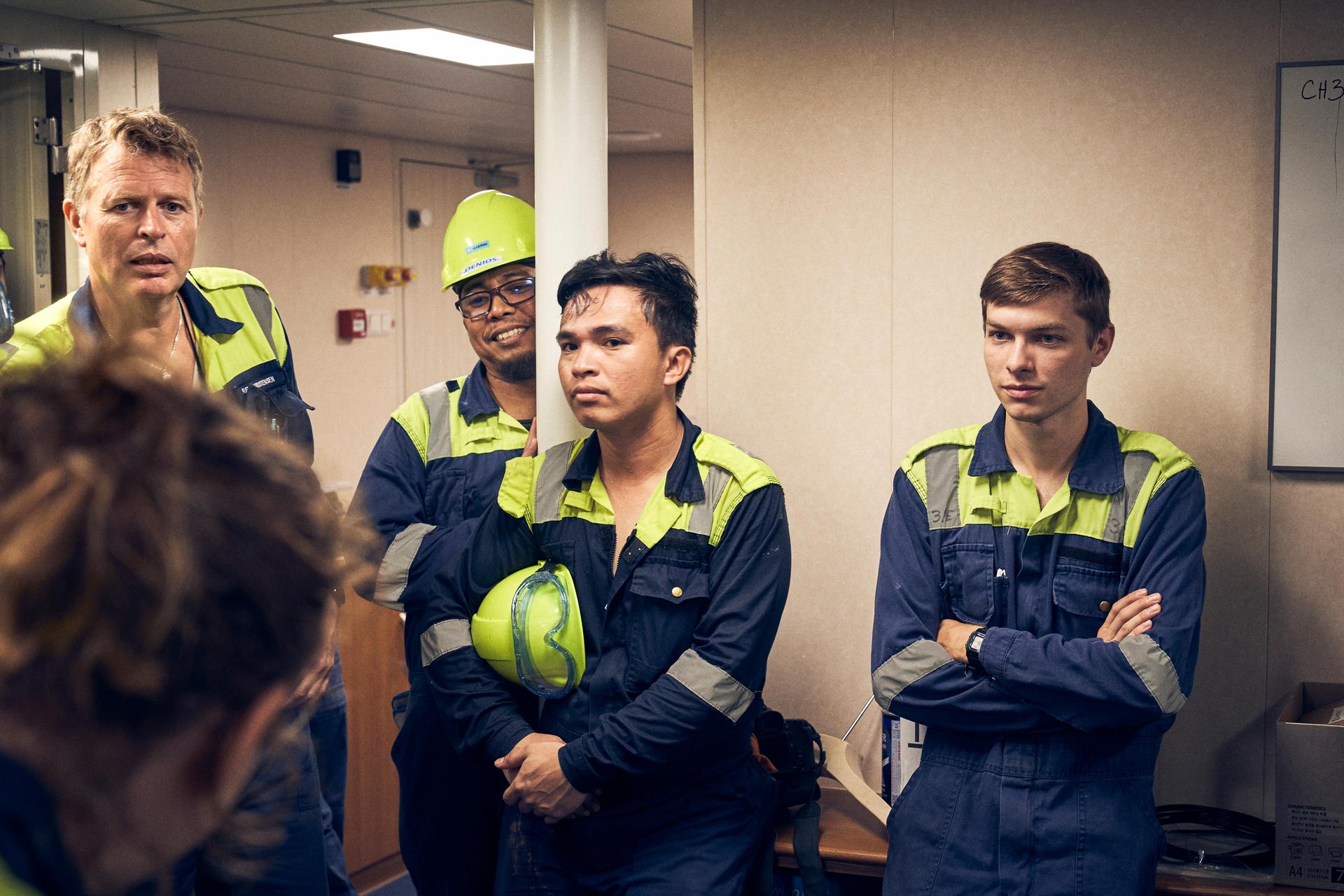 5 Steps to Elevate Maritime Teams with Trust and Psychological Safety 